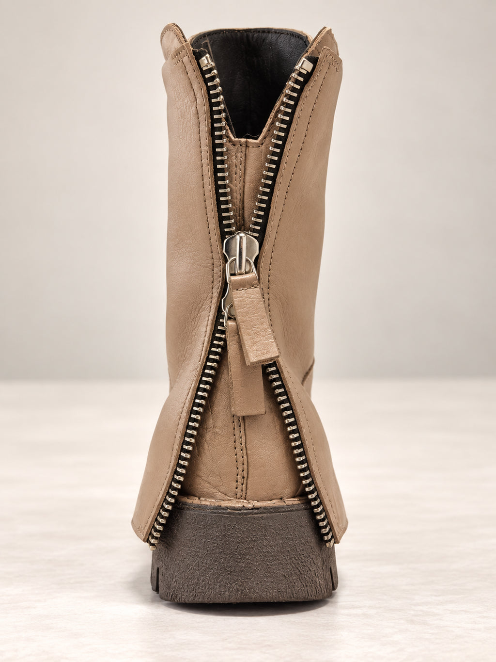 90601C - Scarpe - MOMA